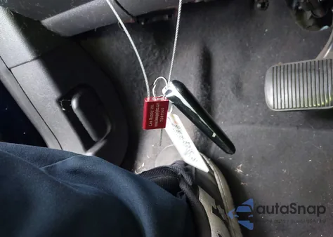 2017 Ford C-Max Energi Titanium z USA, uszkodzony, nr VIN 1FADP5FU0HL102662